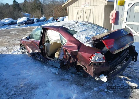 2012 Volkswagen Passat 2.5L Se z USA, uszkodzony, nr VIN 1VWBP7A3XCC086617